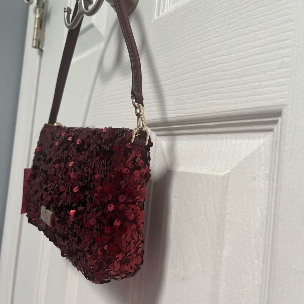 Kate Spade NY Kiki Sequin Fabric Convertible Bag Purse Wristlet Deep Berry New - Picture 4 of 16